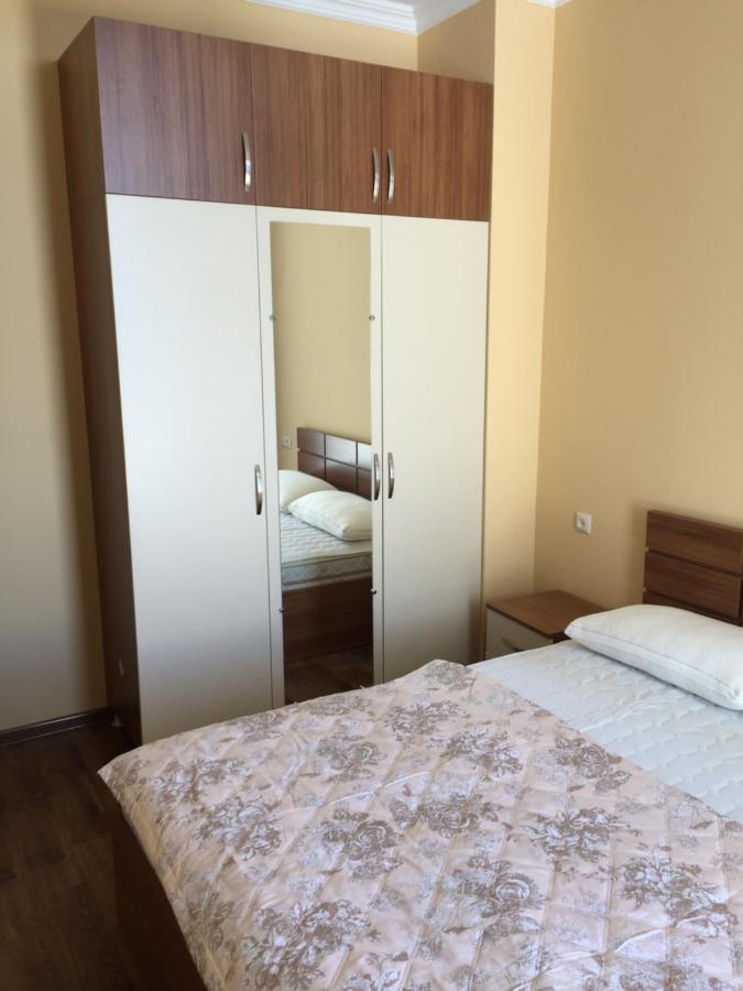2-х комнатная квартира на берегу моря Батумі Екстер'єр фото